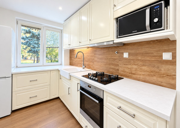 ŠTUDENTSKÁ UL. | Veľký 2i byt 59 m² + 10 m² pivnica