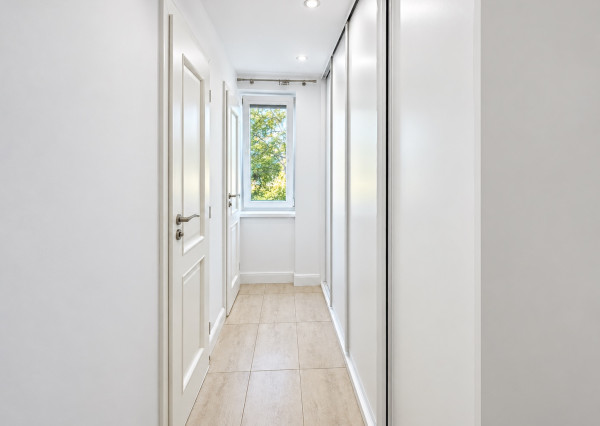 ŠTUDENTSKÁ UL. | Veľký 2i byt 59 m² + 10 m² pivnica
