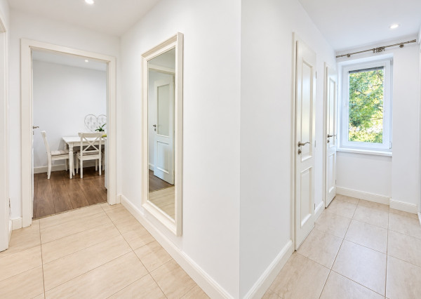 ŠTUDENTSKÁ UL. | Veľký 2i byt 59 m² + 10 m² pivnica