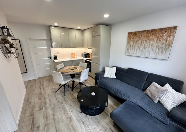 🚨 3-IZBOVÝ BYT NA PRENÁJOM V TRNAVE | HOSPODÁRSKA ULICA | 51 m² | KOMPLETNE ZREKONŠTRUOVANÝ A ZARIADENÝ 🚨