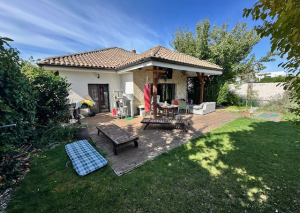 ,,ZNÍŽENÁ CENA ,,NA PREDAJ Luxusný rodinný dom