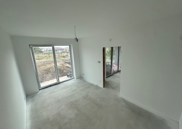 Predaj moderného rodinného domu v obci Červeník