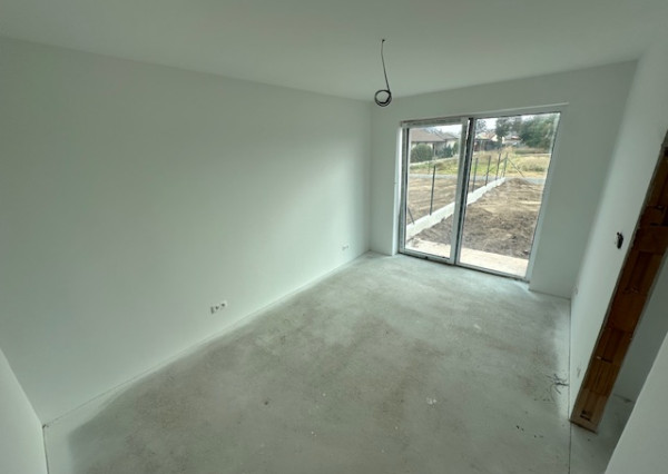 Predaj moderného rodinného domu v obci Červeník