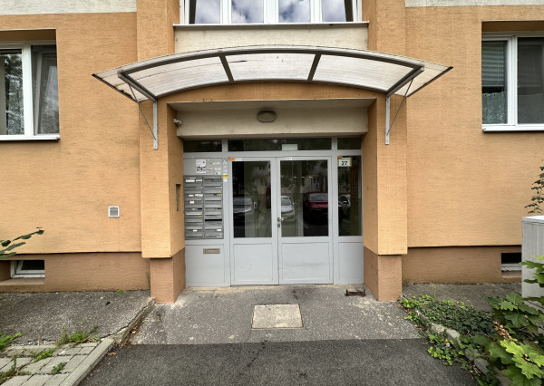 🚨 3-IZBOVÝ BYT NA PRENÁJOM V TRNAVE | HOSPODÁRSKA ULICA | 51 m² | KOMPLETNE ZREKONŠTRUOVANÝ A ZARIADENÝ 🚨