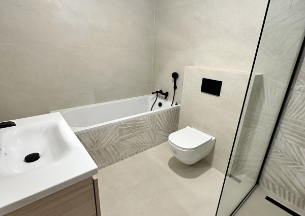 NA PREDAJ Moderný 4-izbový rodinný dom – Červeník