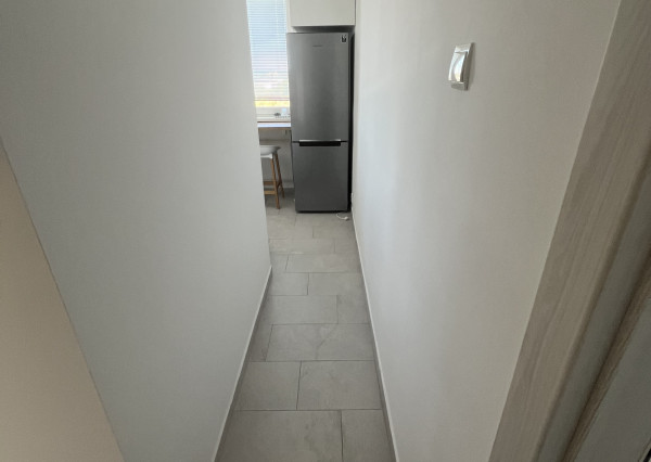 KOMPLETNE PREROBENÝ 3- izbový byt, Hlohovec