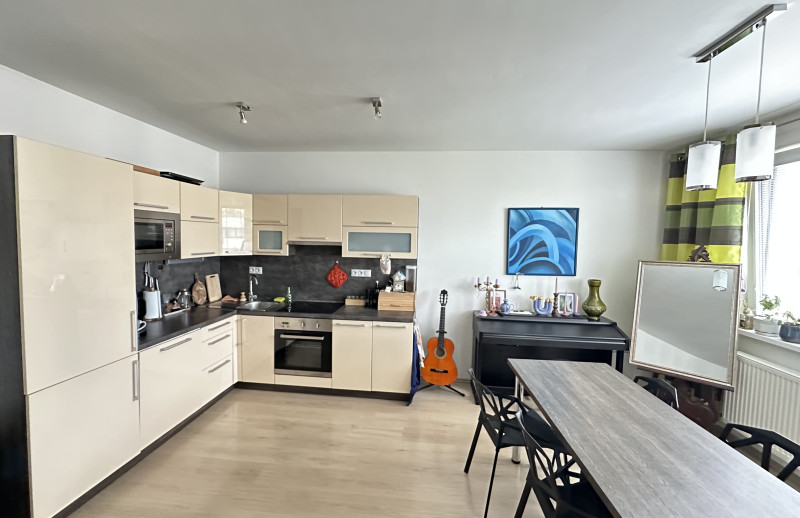 PRIESTRANÝ 2 izb. byt s parkovaním v NOVOSTAVBE, Arboria