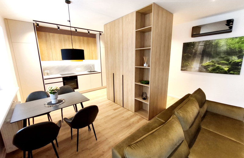 NA PRENÁJOM! Exkluzívny 3-izbový byt pri City Aréne – moderný dizajn, balkón a 2 parkovacie miesta