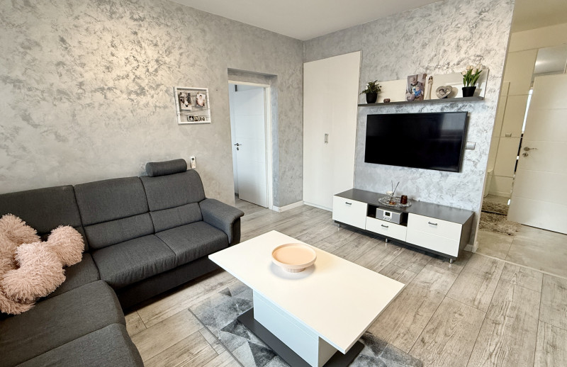 ✨ Moderný 2-izbový byt po kompletnej rekonštrukcii | Opoj | Loggia | Zariadený ✨