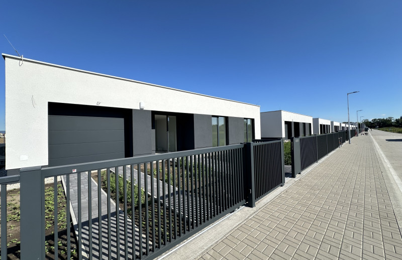 🏡 Špeciálna ponuka iba u nás 399 000 € - Rodinný dom Biely Kostol