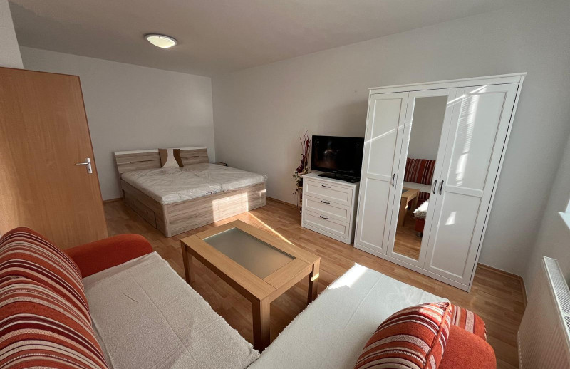 1 izbový byt, Bedřicha Smetanu, Trnava, 36m2, investičná príležitosť.