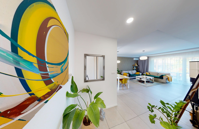 *REZERVOVANÉ* MODERNÝ 4-IZBOVÝ DOM – TICHÁ LOKALITA, KRÁSNA ZÁHRADA, NÍZKE NÁKLADY