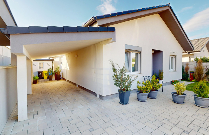 EXKLUZÍVNE!!! Na Predaj RD s prístreškom - Trnava, Williama Schiffera, 136m2, Kamenný mlyn, pozemok 447m2