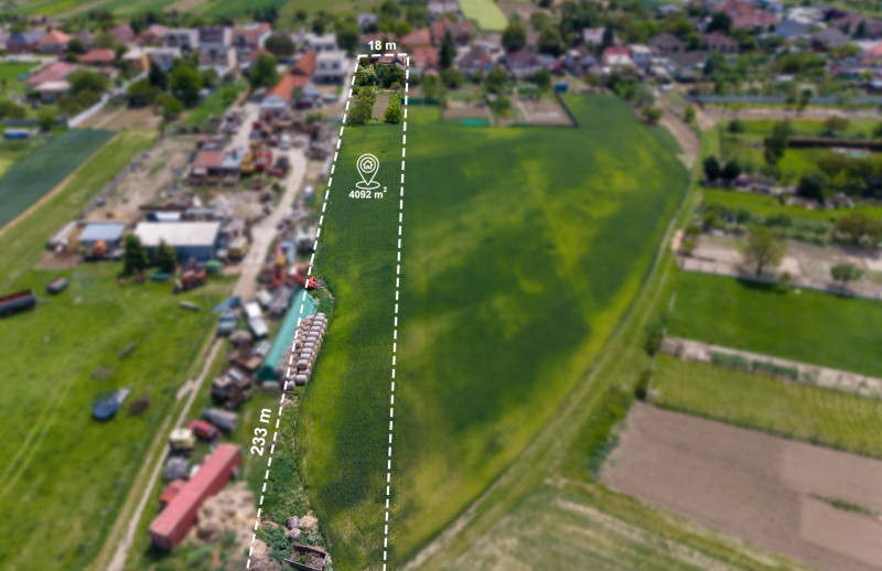 Exkluzívne!!! Na predaj veľkorysý slnečný stavebný pozemok výmera až 4092m2, šírka 18m, Šúrovce,