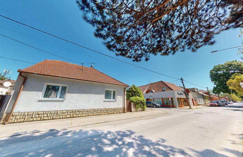 Na prenájom RD, lokalita Kopánka, ul. Jána Hlubíka, pozemok 258m2, úžitková plocha 120m2, pivnica, 3D obhliadka