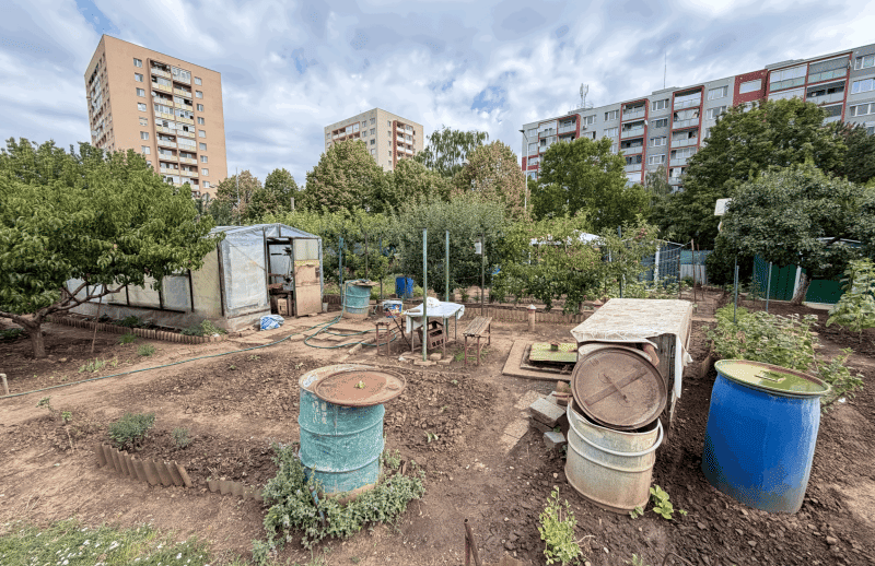 ZÁHRADKA V OSOBNOM VLASTNÍCTVE , 239 m²,  NERUDOVA ul., TRNAVA