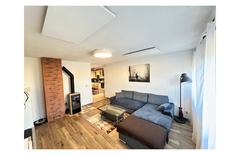 Vianočný bonus pre kupujúceho Moderný 4-izbový rodinný dom s garážou