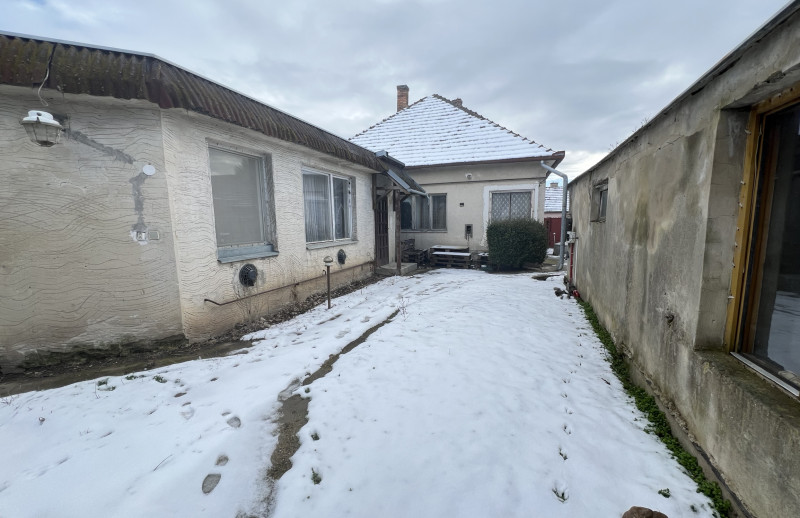 Rodinný dom s veľkým pozemkom