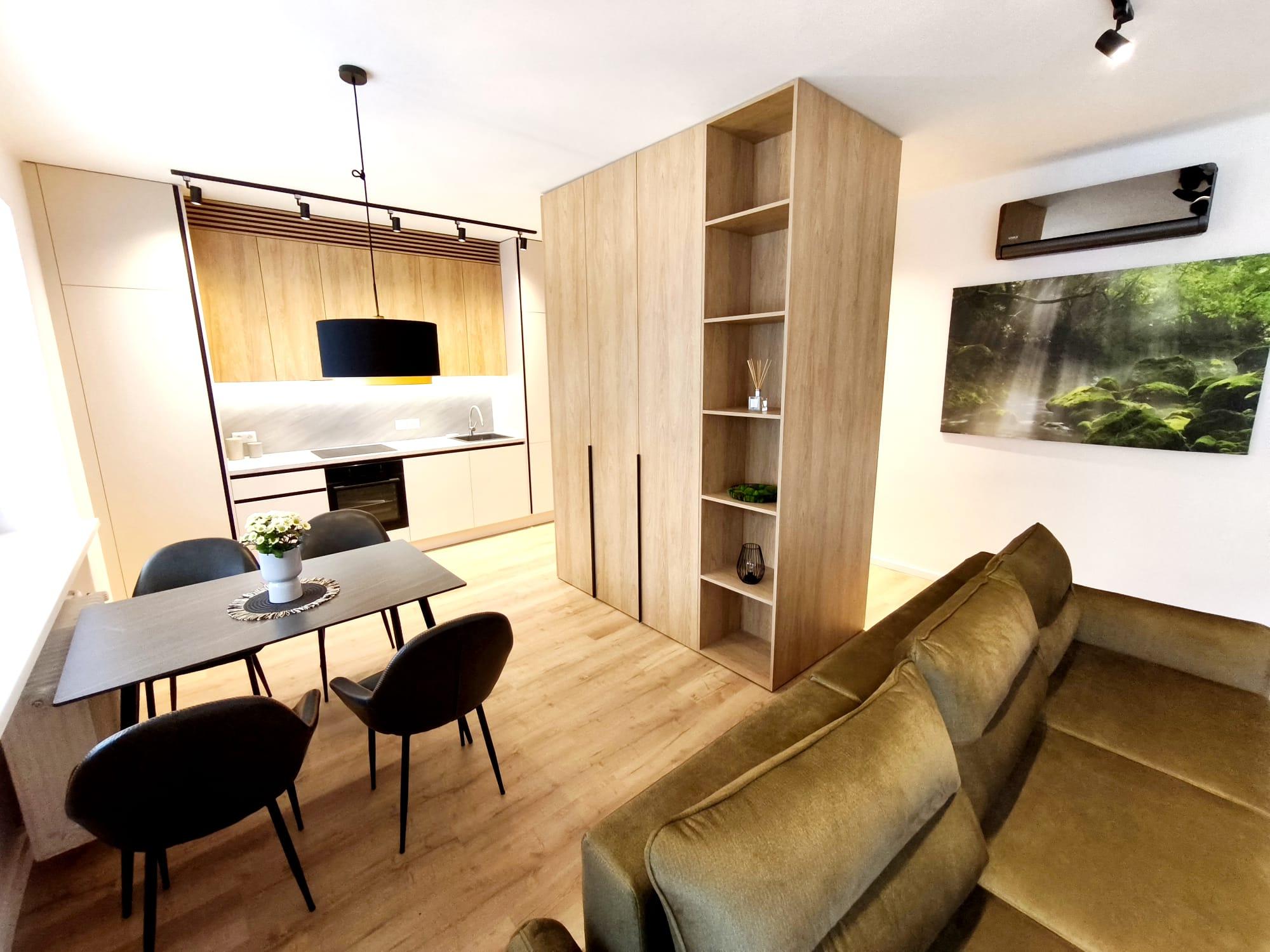 PRENAJATÉ! Exkluzívny 3-izbový byt pri City Aréne – moderný dizajn, balkón a 2 parkovacie miesta