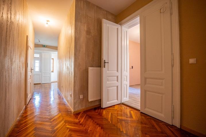 Polyfunkčný meštiansky dom na predaj – historické centrum Trnavy