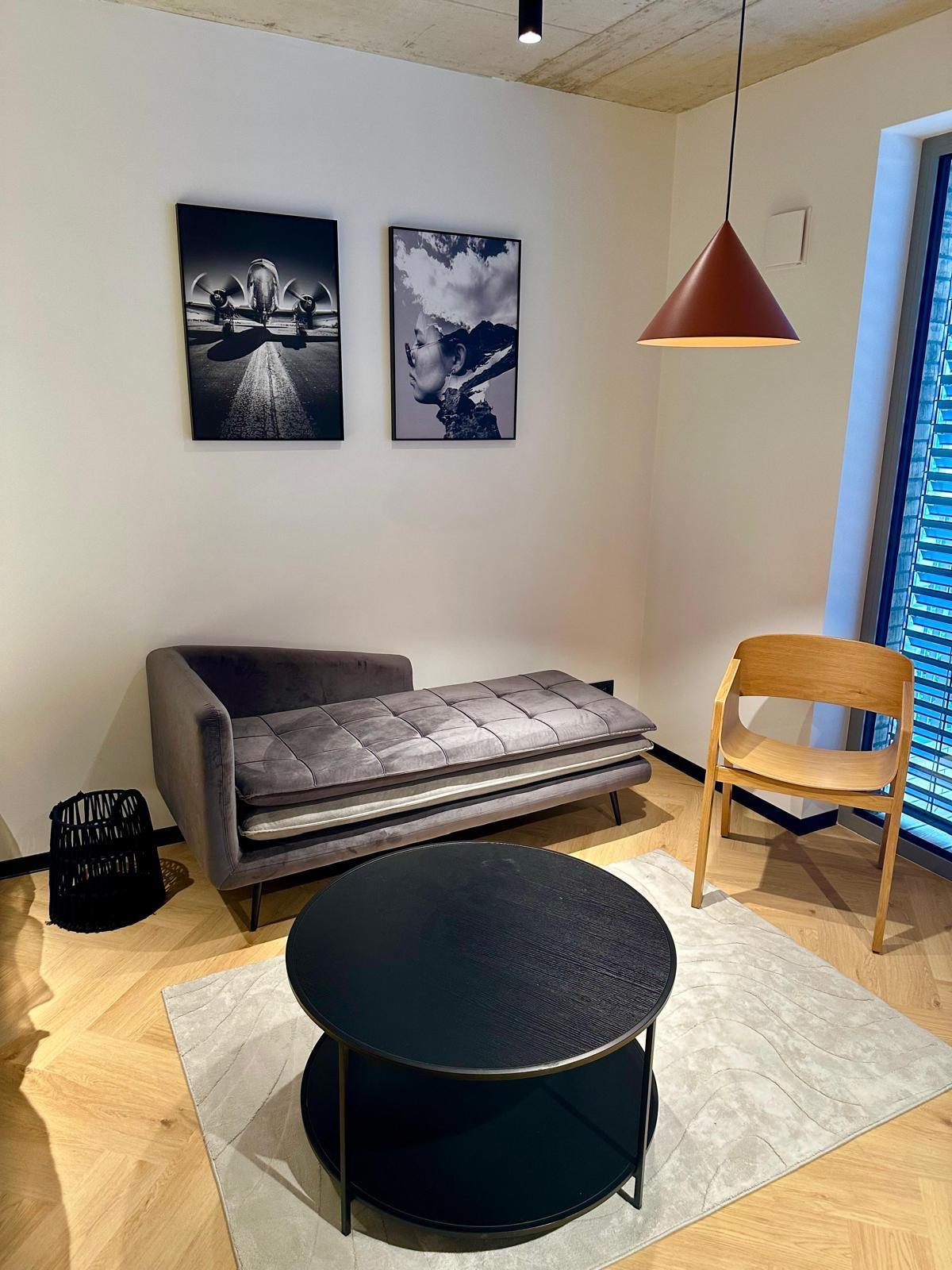 NA PRENÁJOM ! Štýlový 1-izbový byt – Rezidencia Hviezdoslavova, Trnava