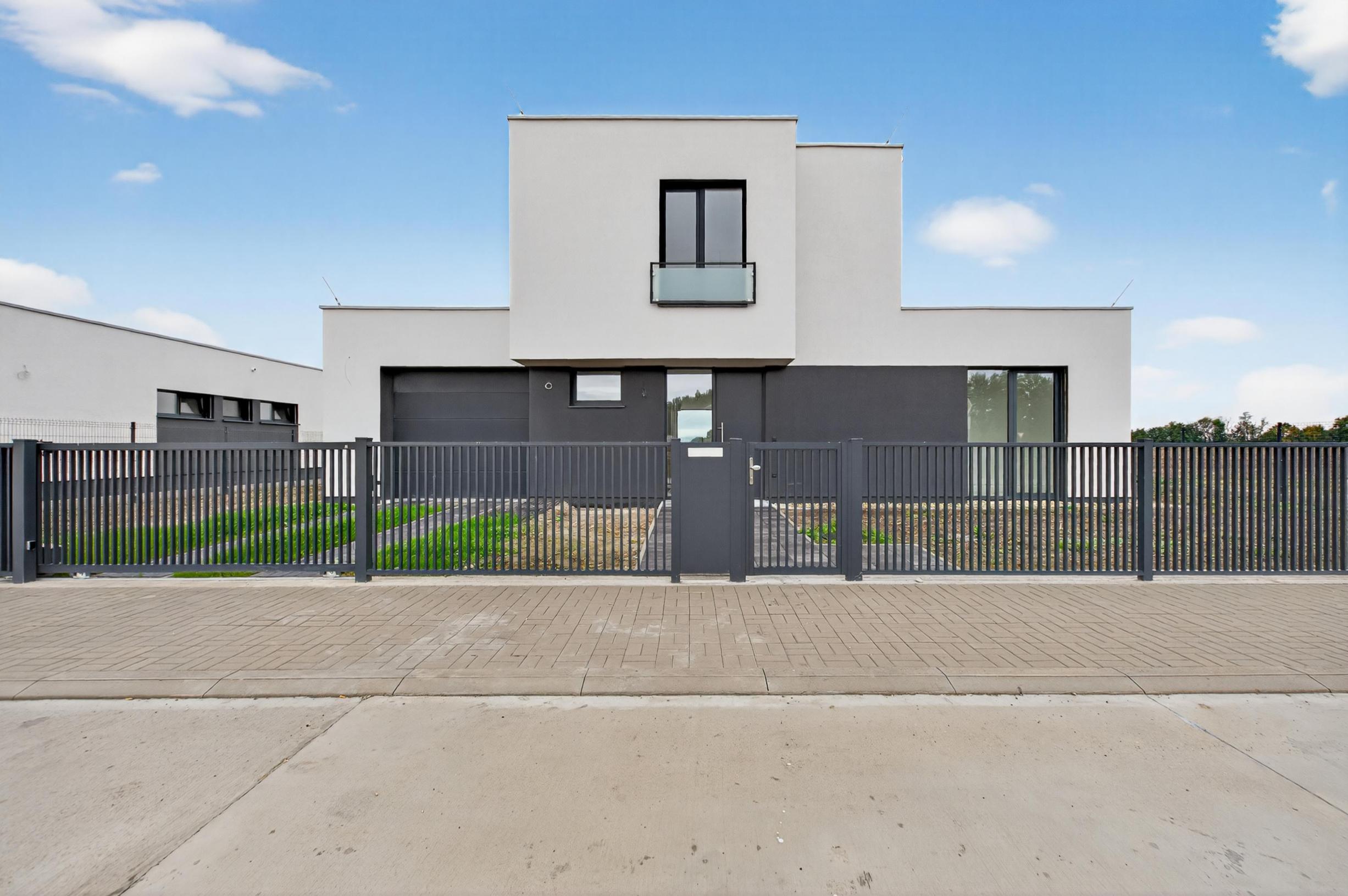 Moderné rodinné bývanie pre náročných – 5i. rodinný dom s garážou, Biely Kostol pri Trnave