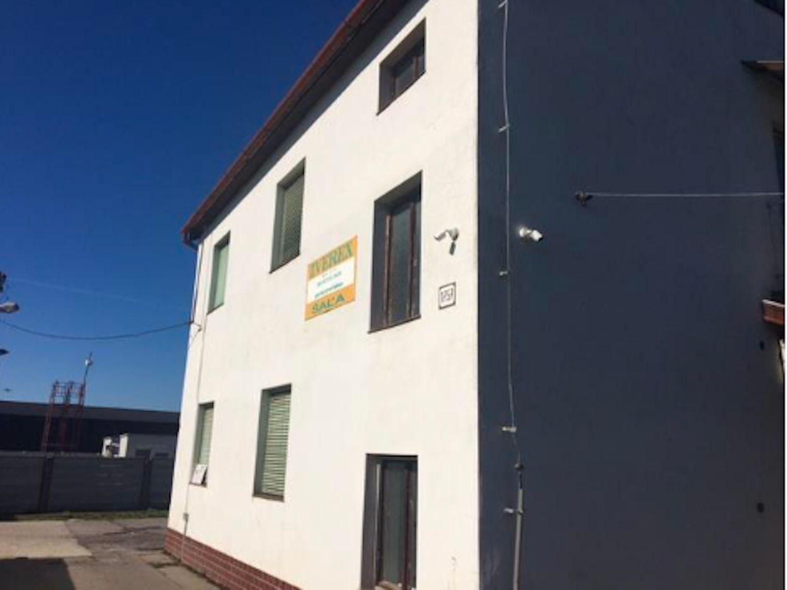 NA PREDAJ – Rozsiahly výrobný a skladovací areál, Šaľa – Veča (Nitrianska ulica)