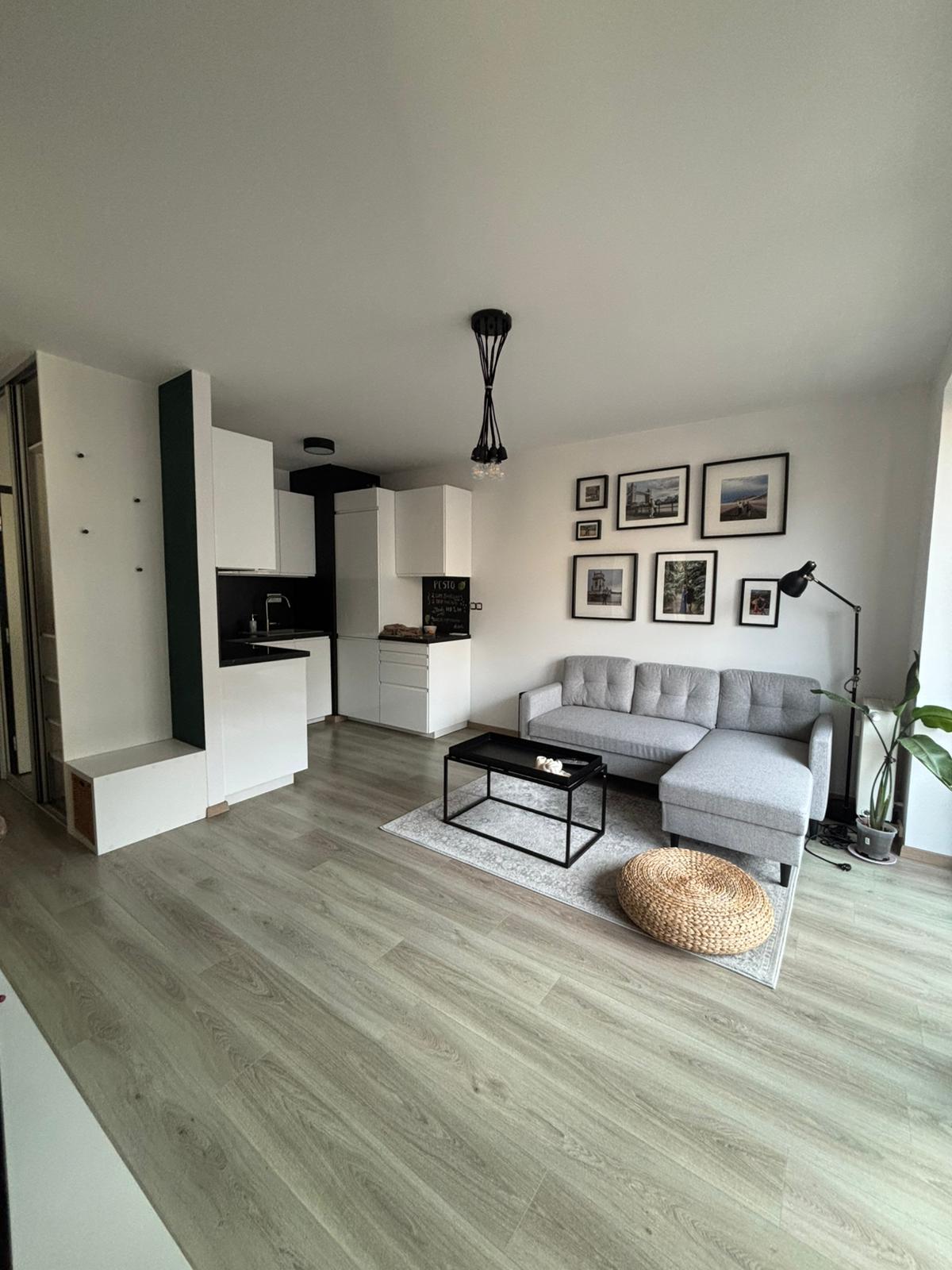 Novostavba - menší 2 izbový byt, prenájom Račianska