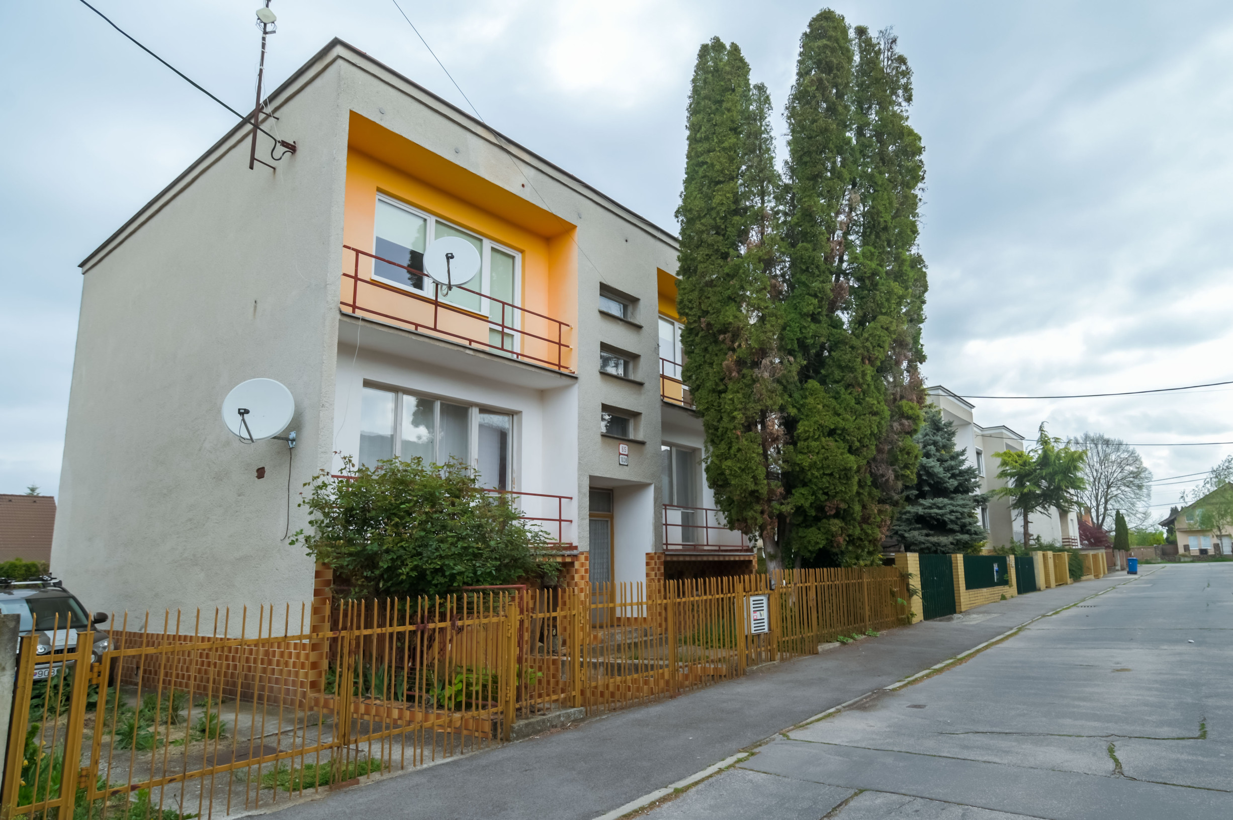 REZERVOVANÉ Na predaj dvojgeneračný dom vo vyhľadávanej lokalite Kopánka