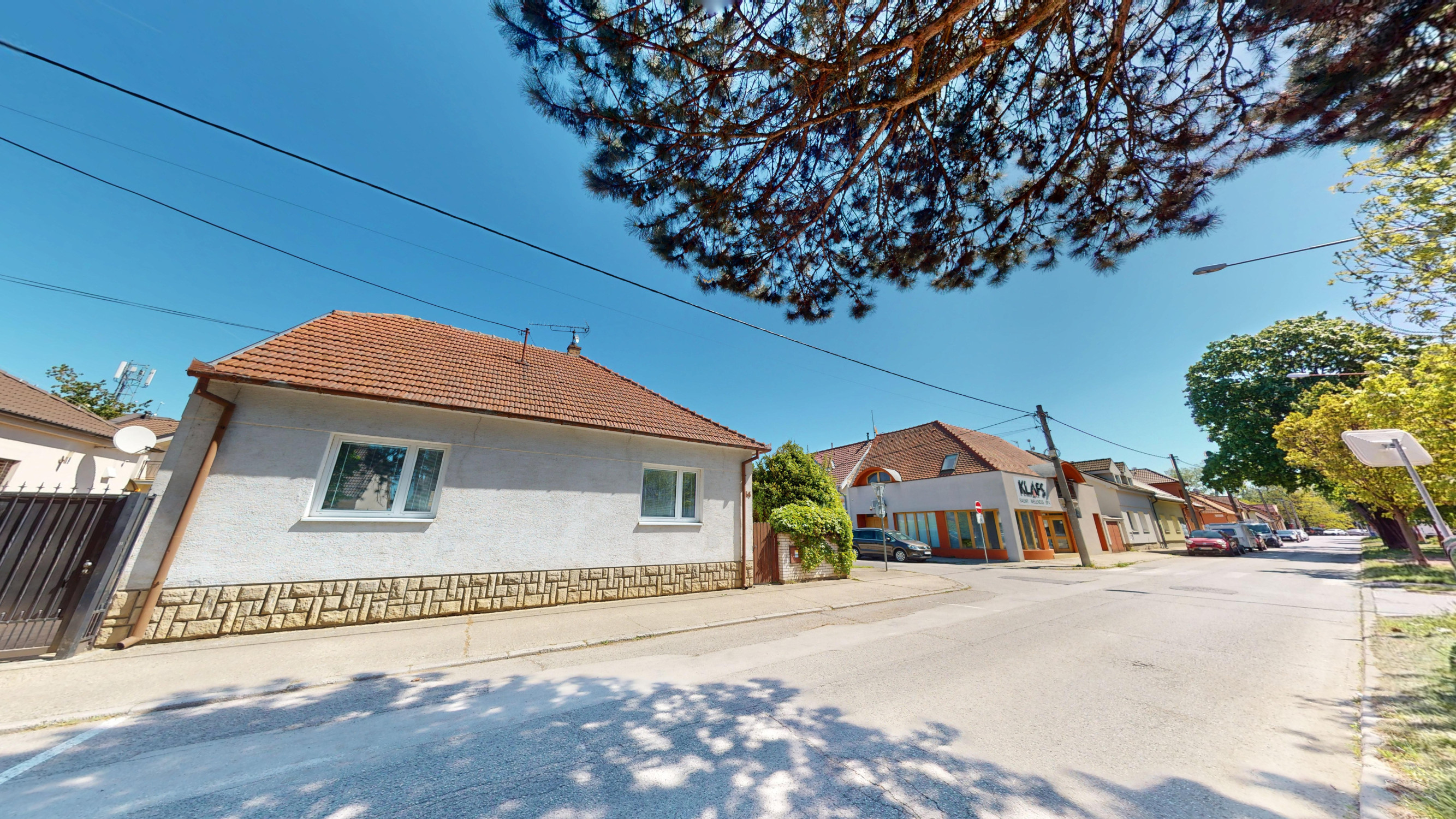 Rezervované!!! RD na predaj, lokalita Kopánka, ul. Jána Hlubíka, pozemok 258m2, úžitková plocha 120m2, pivnica, 3D obhliadka