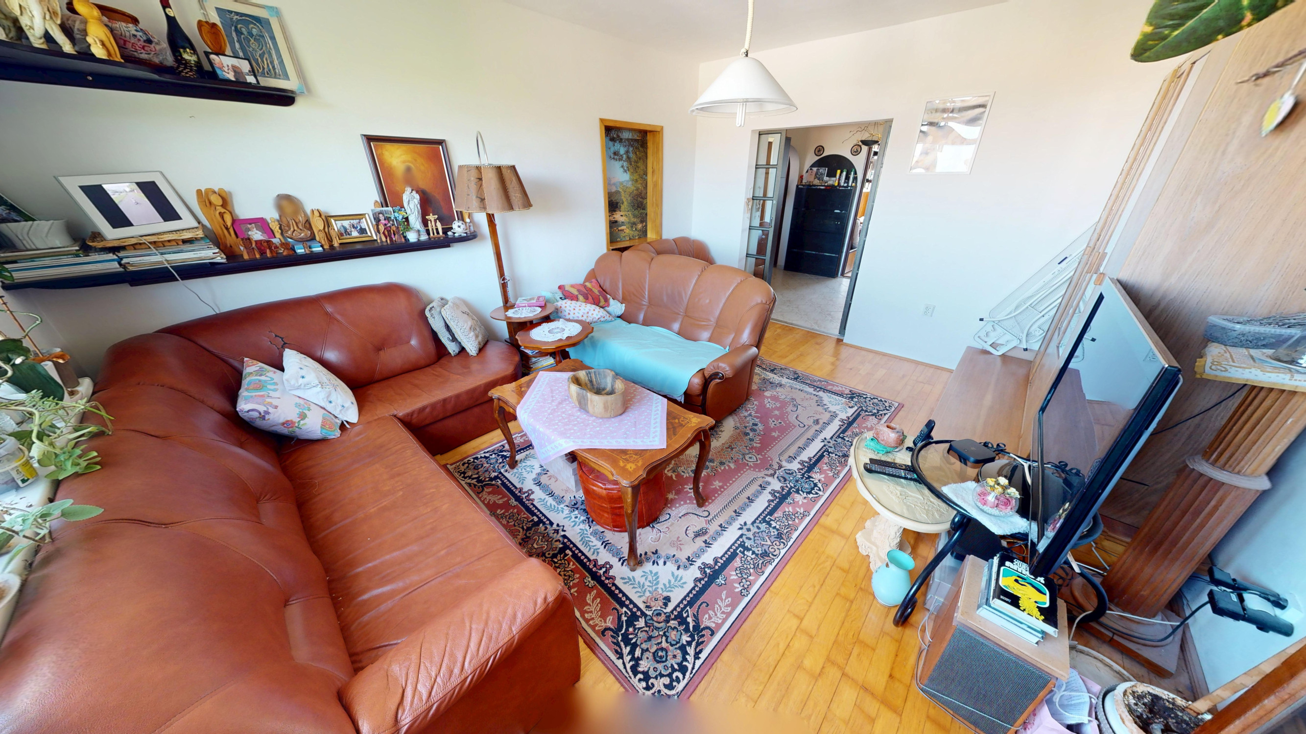 Exkluzívne!! NA PREDAJ 3izb. BYT, 70m2, Devínska Nová Ves,  čiastočná rekonštrukcia, 3D