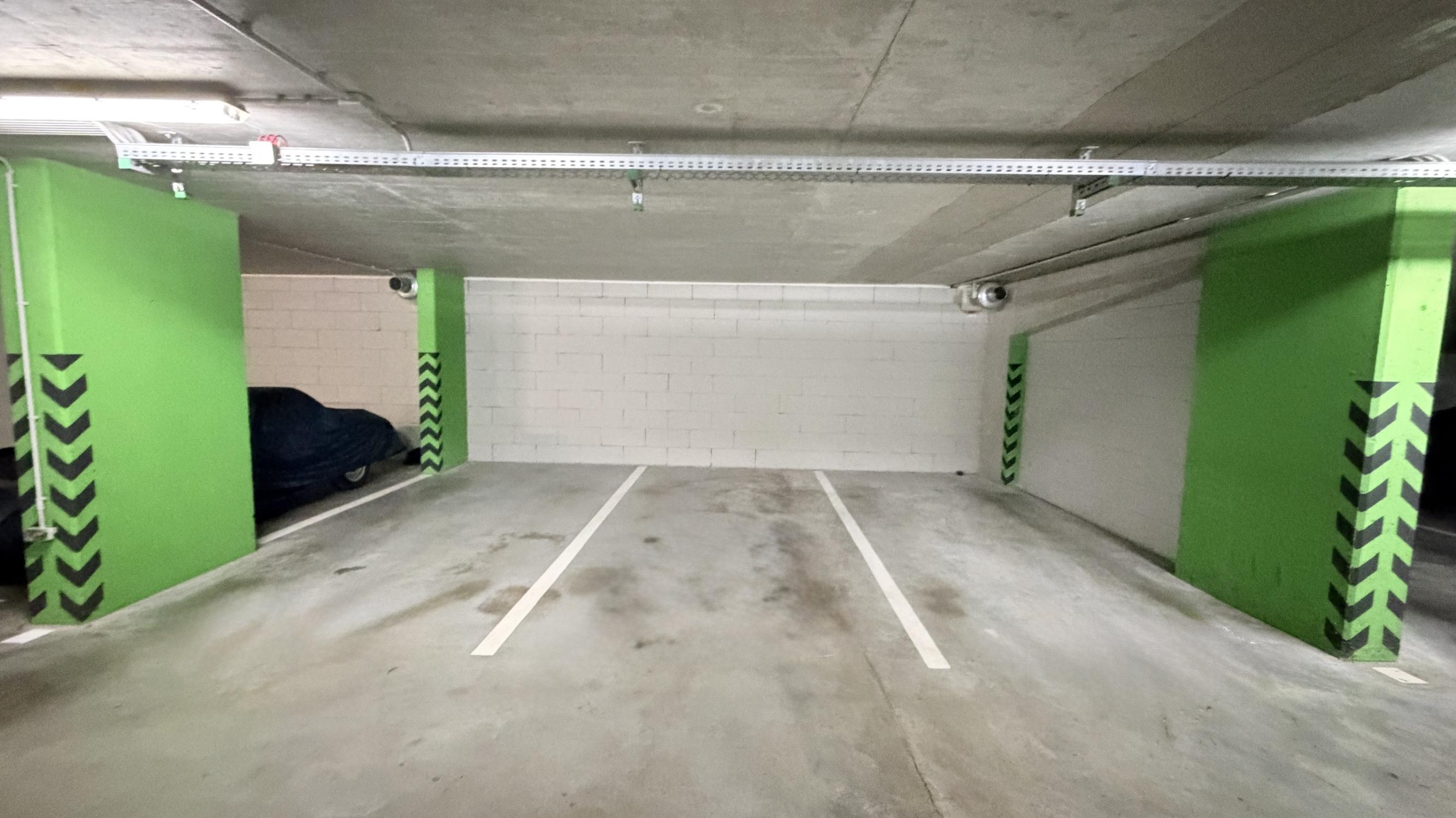 PRENÁJOM ! Parkovacie státie v podzemnej garáži, Novomestská