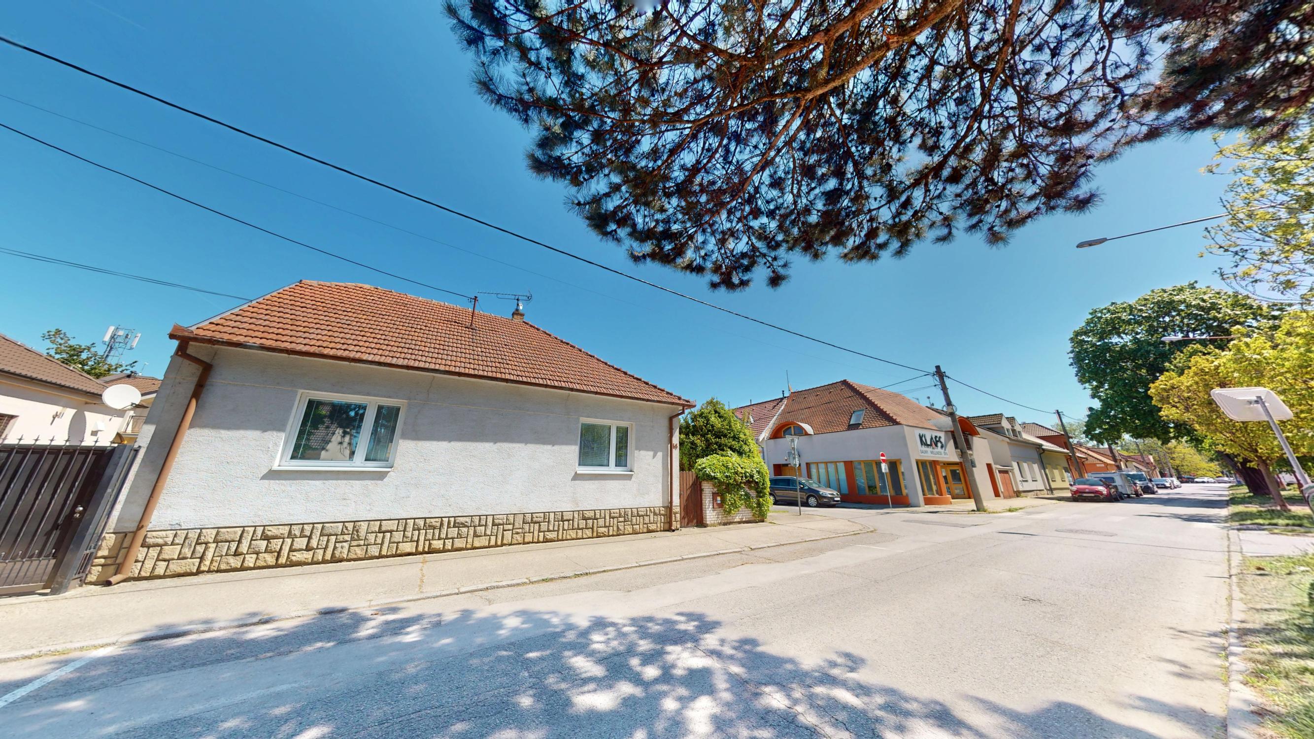 Na prenájom RD, lokalita Kopánka, ul. Jána Hlubíka, pozemok 258m2, úžitková plocha 120m2, pivnica, 3D obhliadka