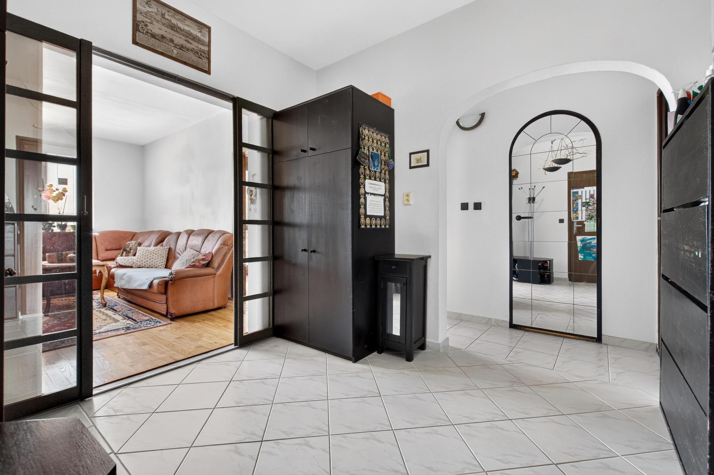 Exkluzívne!! NA PREDAJ 3izb. BYT, 70m2, Devínska Nová Ves,  čiastočná rekonštrukcia, 3D