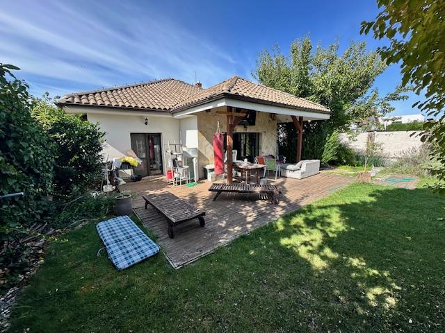 ,,ZNÍŽENÁ CENA ,,NA PREDAJ Luxusný rodinný dom